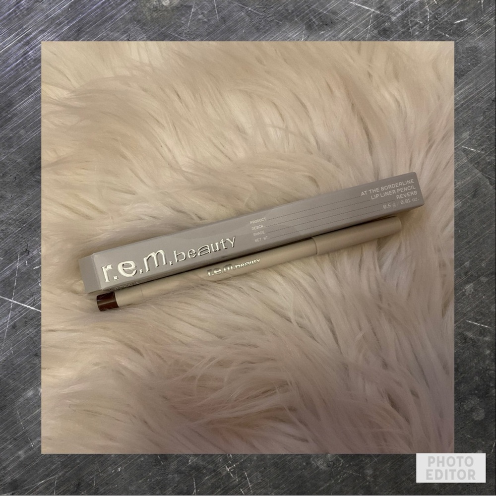 r.e.m. Beauty At The Borderline Lip Liner Pencil - Reverb - New in Box